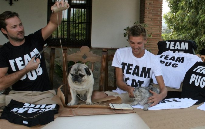 Pug and Cat T-shirt shop