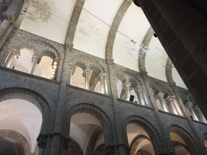 The botafumeiro swings to a height of 20 metres and can reach a speed of 70 miles per hour!