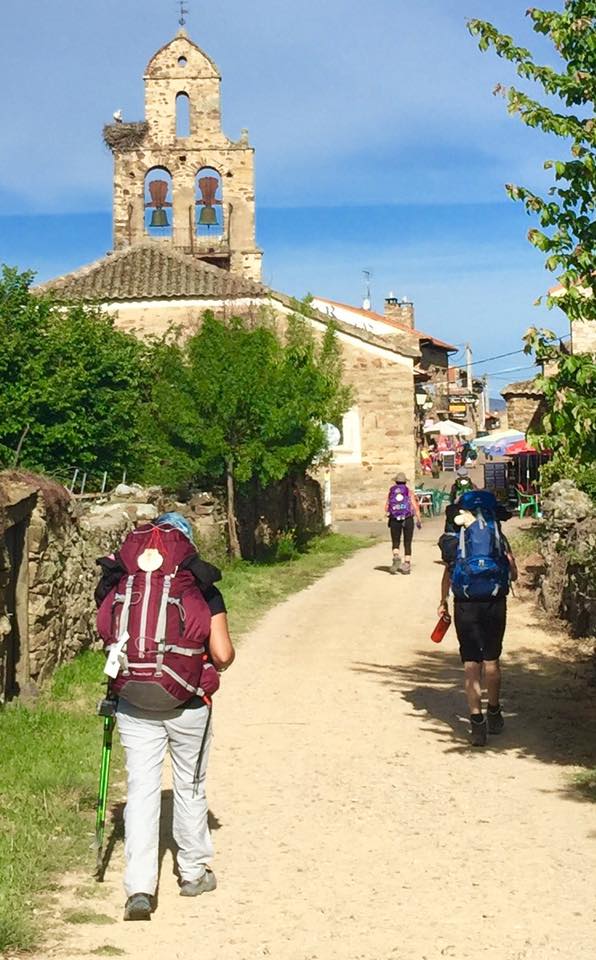 That is me with the Purple Backpack up ahead. David Stewart took the photo. 