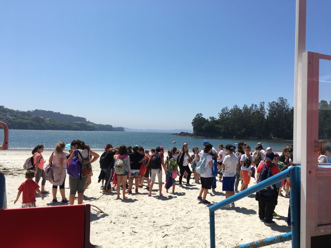 A group of school children arrived at the beach when we were having lunch