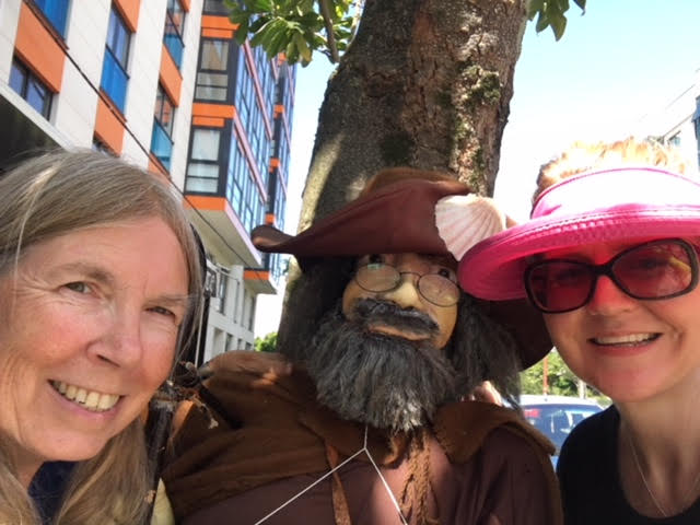 We couldn’t resist a selfie with the peregrino!