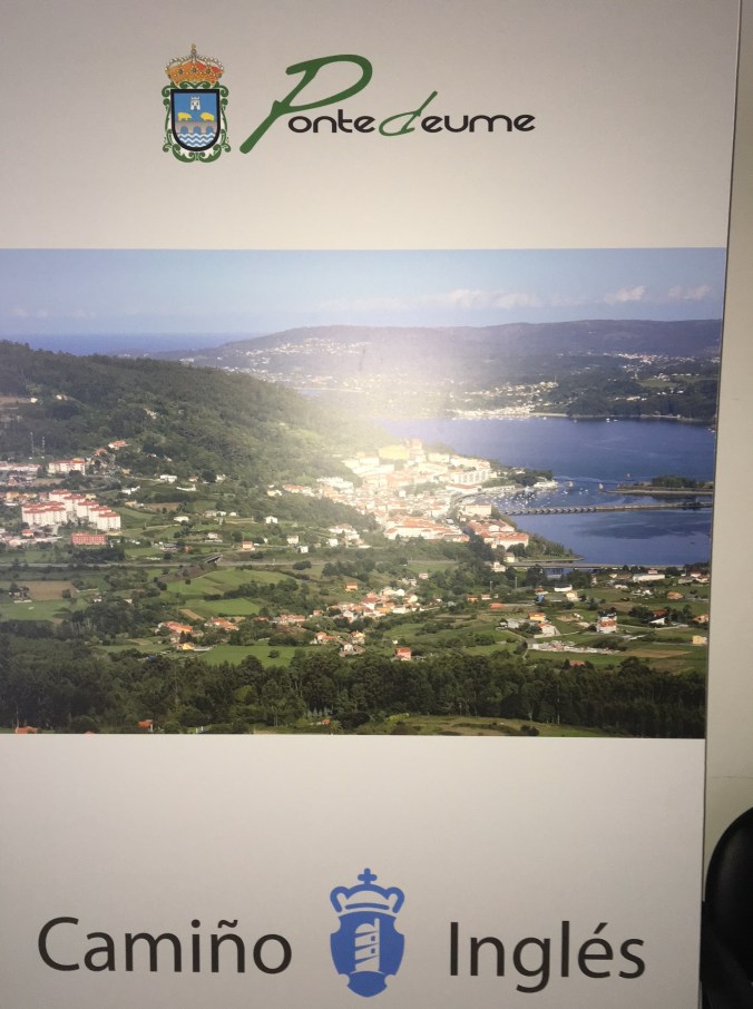 The muni albergue had a nice poster of Pontedeume