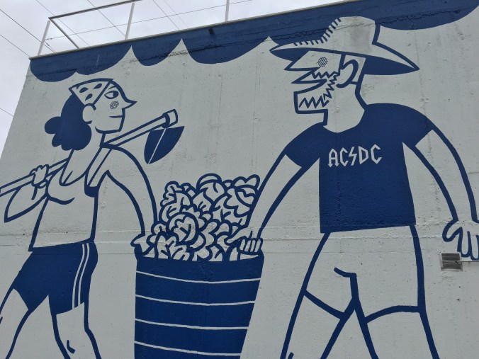 I took a rest break here. I love AC/DC!